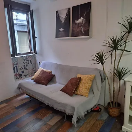 Con Entrada Independiente *