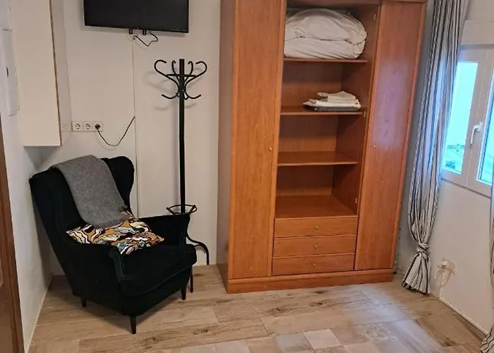 Con Entrada Independiente *